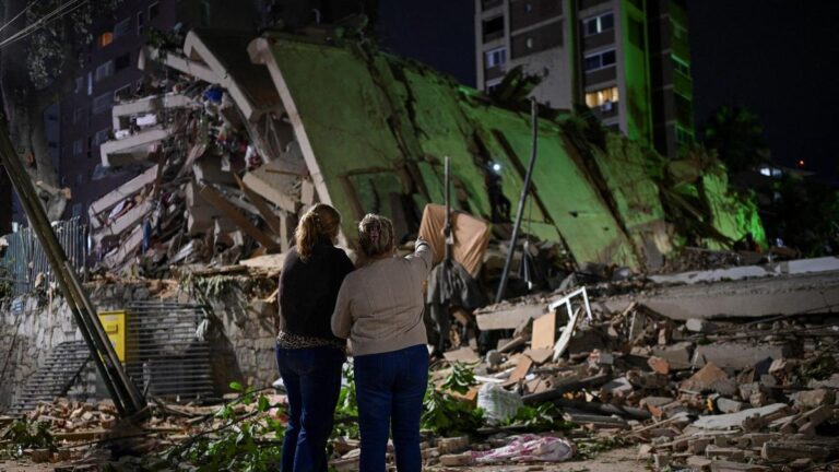 2026-06-25T081620Z_1989452597_RC2T0MAKSCBB_RTRMADP_3_VENEZUELA-QUAKE